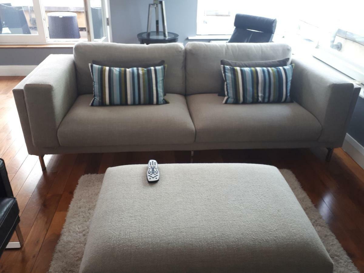 Luxurious Penthouse Apartment 1 , City Centre Kilkenny Buitenkant foto