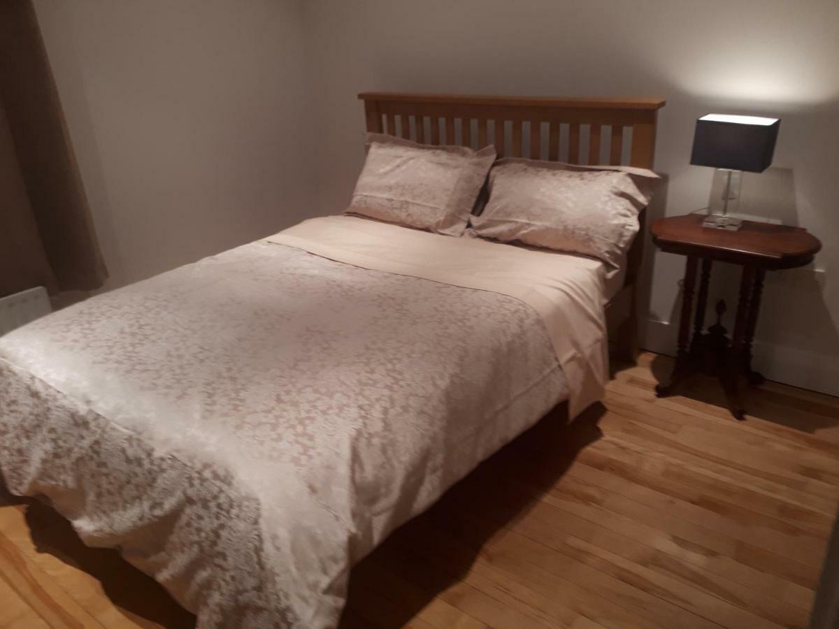 Luxurious Penthouse Apartment 1 , City Centre Kilkenny Buitenkant foto
